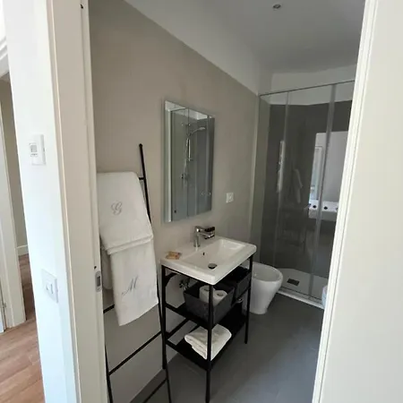 Affittacamere Levar Del Sole 3*