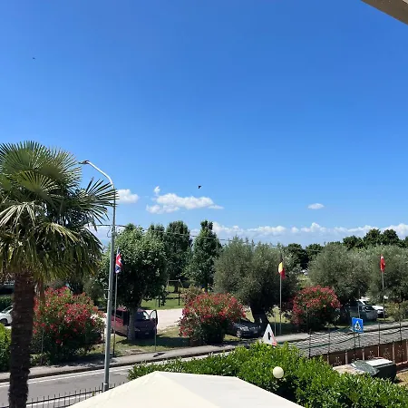 بيت ضيافة Levar Del Sole 3*